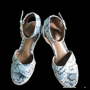 BASS Summer Espadrille Sandals , Size 5